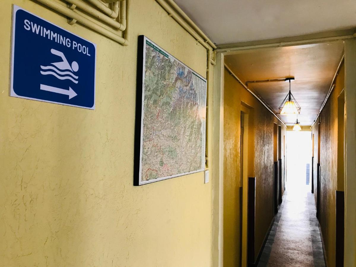 Alobar1000 Hostel Katmandu Kültér fotó