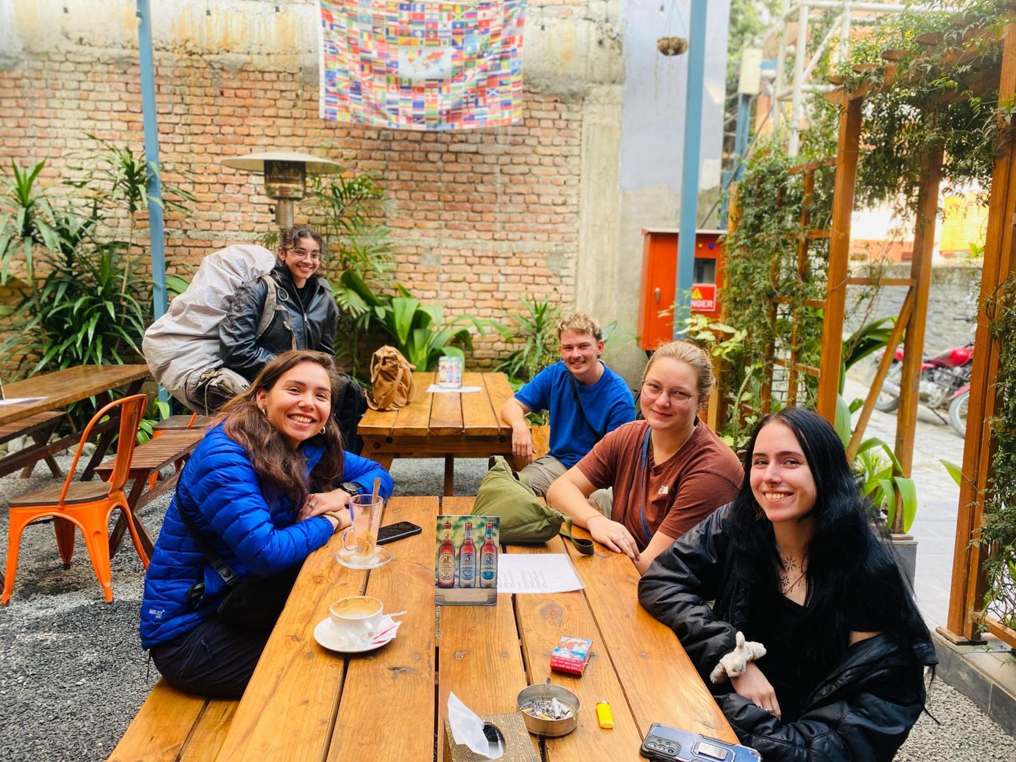 Alobar1000 Hostel Katmandu Kültér fotó